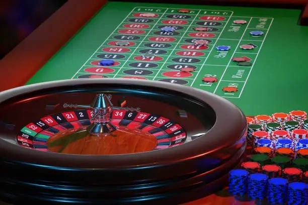 Aplikasi mobile platinum slot menampilkan dashboard home dengan sportsbook, kasino, dan slot di layar sentuh
